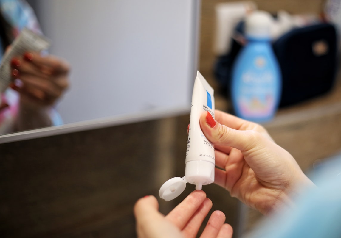 Educational guide on sensitive skin care